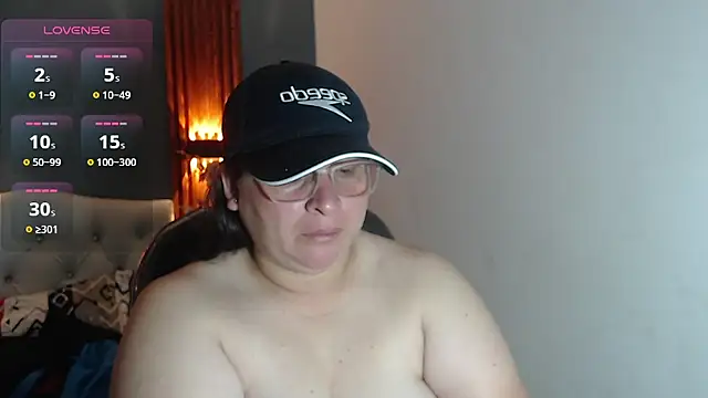 Snapshot of katty_femdom chatting on 06-27-26, 09:26 katty femdom online show from 06-27-26, 09:26