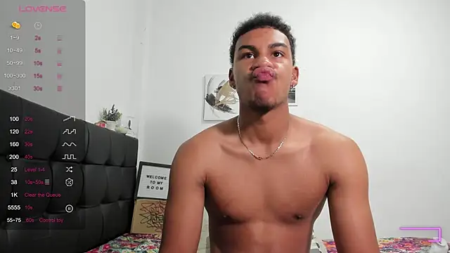 RoddyRich11 online show from 12-20-25, 11:46