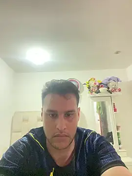 Snapshot of Cristian_099 chatting on 06-29-26, 07:57 Cristian 099 online show from 06-29-26, 07:57