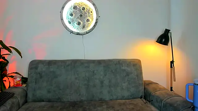 kendal scott1 online show from 06-09-26, 10:11