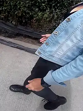 sophie banger online show from 09-12-25, 07:35