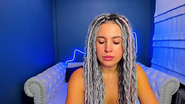 rock n roxy online show from 10-13-25, 01:29