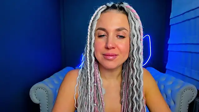 rock n roxy online show from 11-17-25, 01:31