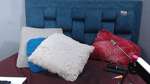 GabySteven online show from 05-11-26, 08:49