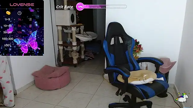 TRIXIE TANG28 online show from 02-17-26, 12:08