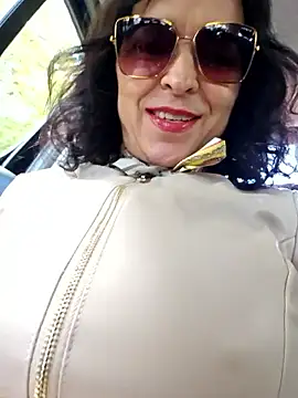 Snapshot of Ortensialady76 chatting on 09-18-25, 03:04 Ortensialady76 online show from 09-18-25, 03:04