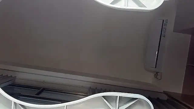 Krismil3 online show from 03-30-26, 11:06