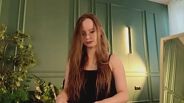 CassieCool online show from 06-12-26, 05:43