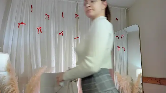 CassieCool online show from 12-21-25, 12:51