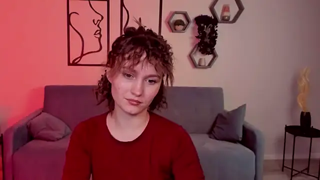 BritnieCute online show from 02-02-26, 06:56