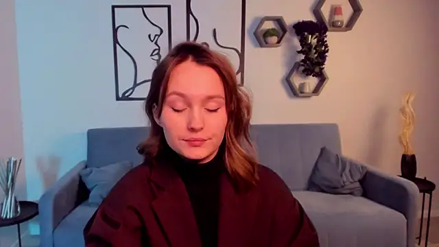 BritnieCute online show from 02-28-26, 07:19