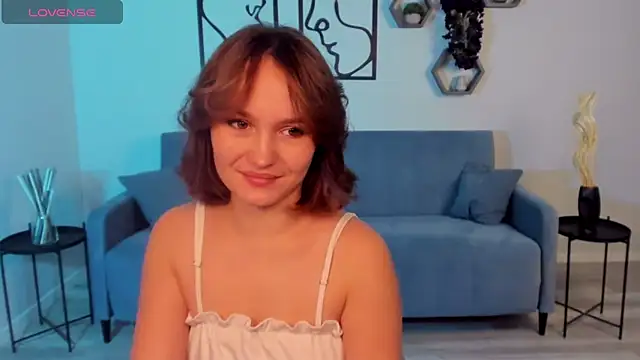 BritnieCute online show from 11-23-25, 05:39