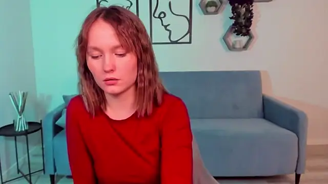 BritnieCute online show from 02-11-26, 06:13