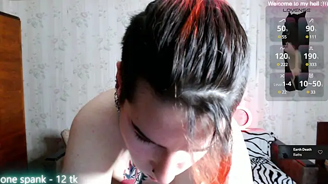Snapshot of Miya_Wey_ chatting on 01-25-25, 04:24 Miya Wey  online show from 01-25-25, 04:24