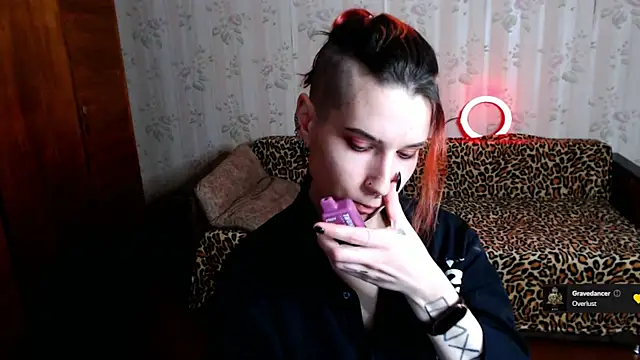 Snapshot of Miya_Wey_ chatting on 02-09-25, 11:58 Miya Wey  online show from 02-09-25, 11:58