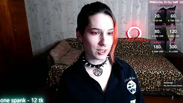 Snapshot of Miya_Wey_ chatting on 02-06-25, 12:15 Miya Wey  online show from 02-06-25, 12:15