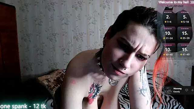 Snapshot of Miya_Wey_ chatting on 02-02-25, 08:41 Miya Wey  online show from 02-02-25, 08:41