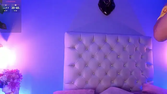 Snapshot of ZoeHarris chatting on 10-02-25, 12:19 ZoeHarris online show from 10-02-25, 12:19