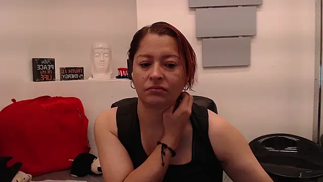 eva twiss online show from 05-05-26, 12:52