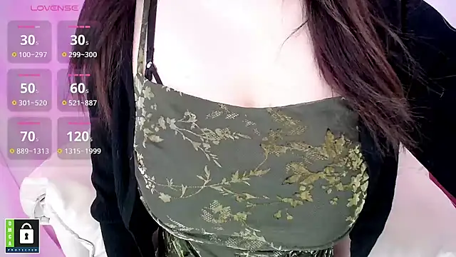 Snapshot of Serein-xh chatting on 02-05-25, 01:47 Serein-xh online show from 02-05-25, 01:47