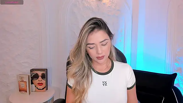 ChloePreston  online show from 05-19-26, 11:50