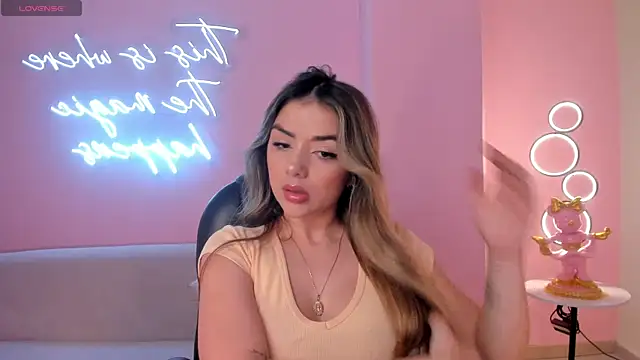 ChloePreston  online show from 03-11-25, 10:40