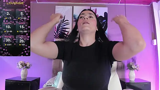 BellaClaiir online show from 11-01-25, 02:33