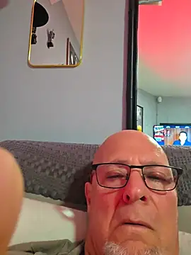 dickinyouto online show from 06-16-26, 06:02