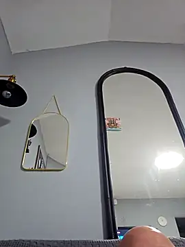 dickinyouto online show from 10-24-25, 08:02