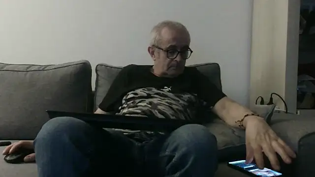 Bretoncool online show from 03-07-26, 06:46