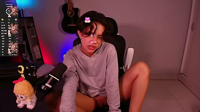 marlena3312 online show from 10-19-25, 01:14