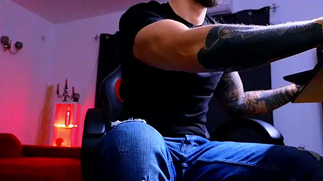 MightyAaron66 online show from 10-03-25, 02:48