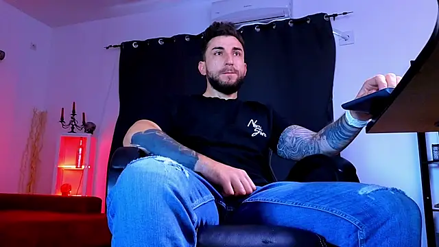 MightyAaron66 online show from 07-14-26, 06:07