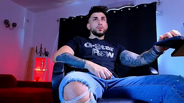 MightyAaron66 online show from 10-10-25, 06:03