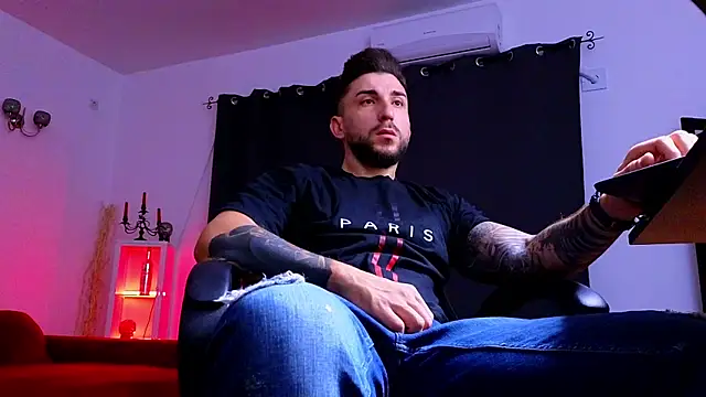 MightyAaron66 online show from 10-02-25, 02:37