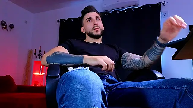 MightyAaron66 online show from 09-19-25, 02:54