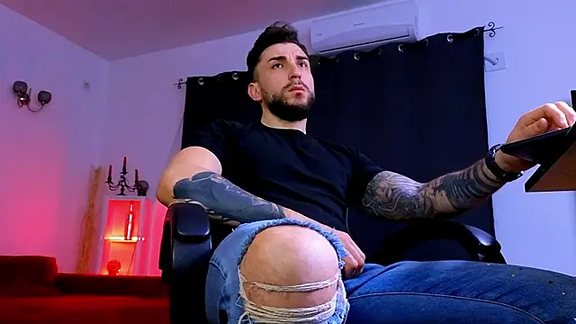 MightyAaron66 online show from 02-26-26, 03:39