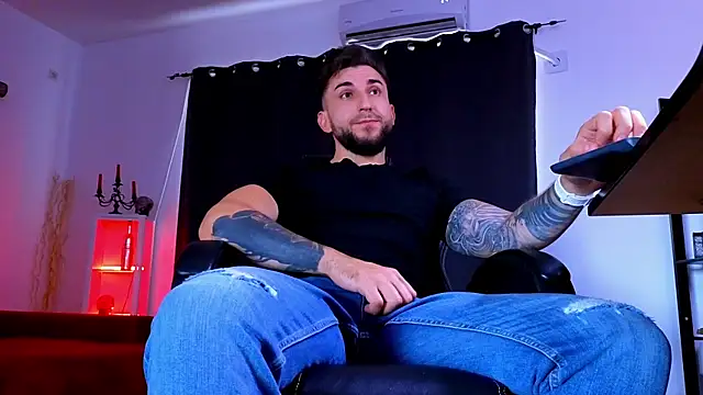 MightyAaron66 online show from 07-15-26, 02:24