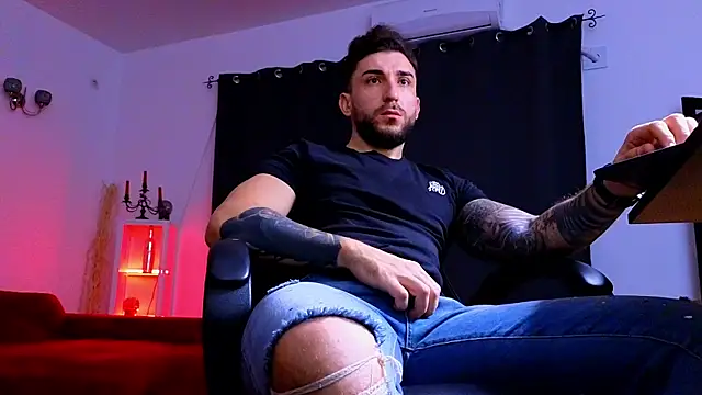 MightyAaron66 online show from 11-29-25, 03:50