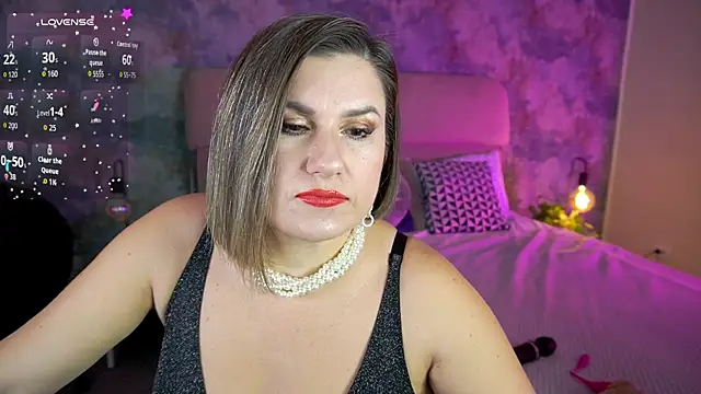 KiraRoxx online show from 02-24-26, 08:10