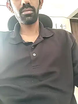 Snapshot of dominanthubby chatting on 01-31-25, 10:52 dominanthubby online show from 01-31-25, 10:52