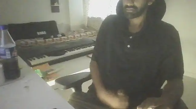 Snapshot of dominanthubby chatting on 12-06-24, 12:22 dominanthubby online show from 12-06-24, 12:22