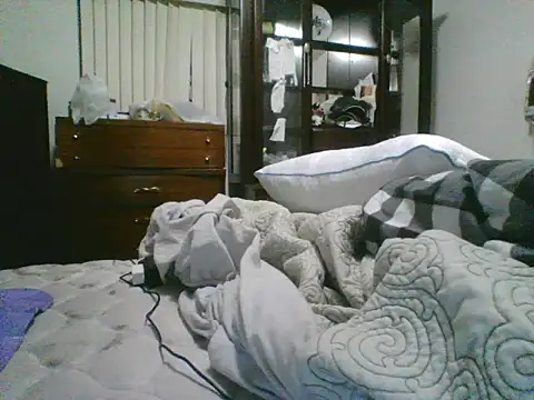 Emilylyn2501 online show from 11-23-25, 03:38