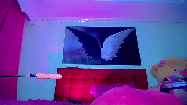 NahomiCamper online show from 01-15-26, 01:09