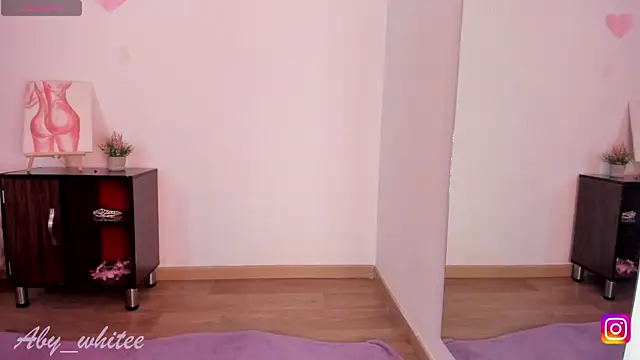 AbyWhitee online show from 09-24-25, 12:11