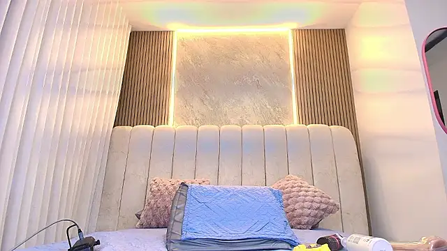 kata hazel online show from 03-07-26, 07:19