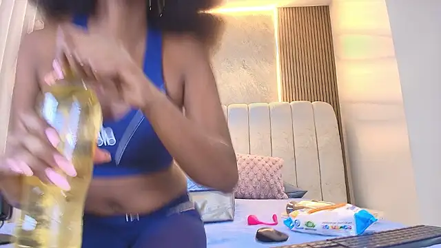 kata hazel online show from 02-20-26, 07:16