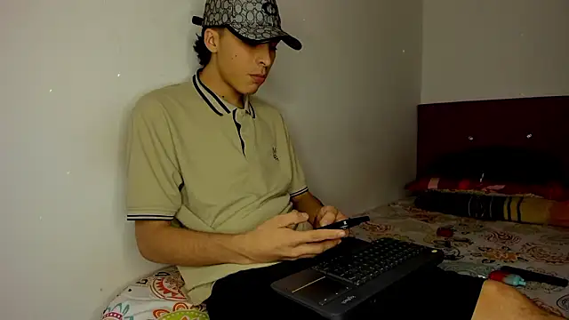 Snapshot of HeellBoy_ chatting on 02-24-26, 08:48 HeellBoy online show from 02-24-26, 08:48