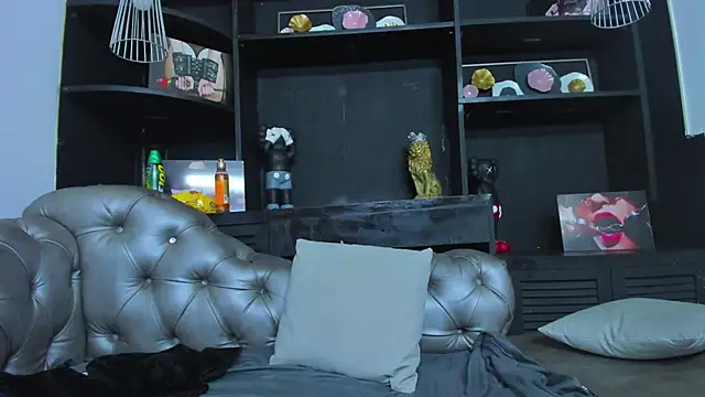 Snapshot of HeellBoy_ chatting on 11-06-25, 07:40 HeellBoy online show from 11-06-25, 07:40