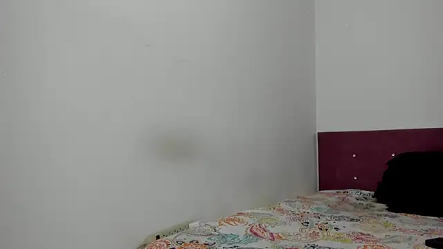 Snapshot of HeellBoy_ chatting on 12-19-25, 06:38 HeellBoy online show from 12-19-25, 06:38